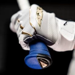 2023 AXE Avenge Pro (-8) 2 3/4" USSSA Baseball Bat: L173K -Baseball Equipment Store 2023AxeAvengePro LifestyleImages.002