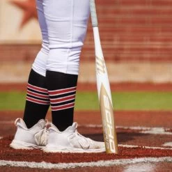 Marucci Echo DMND (-11) Fastpitch Softball Bat: MFPED11 10 Marucci Echo DMND (-11) Fastpitch Softball Bat: MFPED11 -Baseball Equipment Store Lifestyle 2 Marucci Echo DMND Fastpitch Softball Bat MFPED11