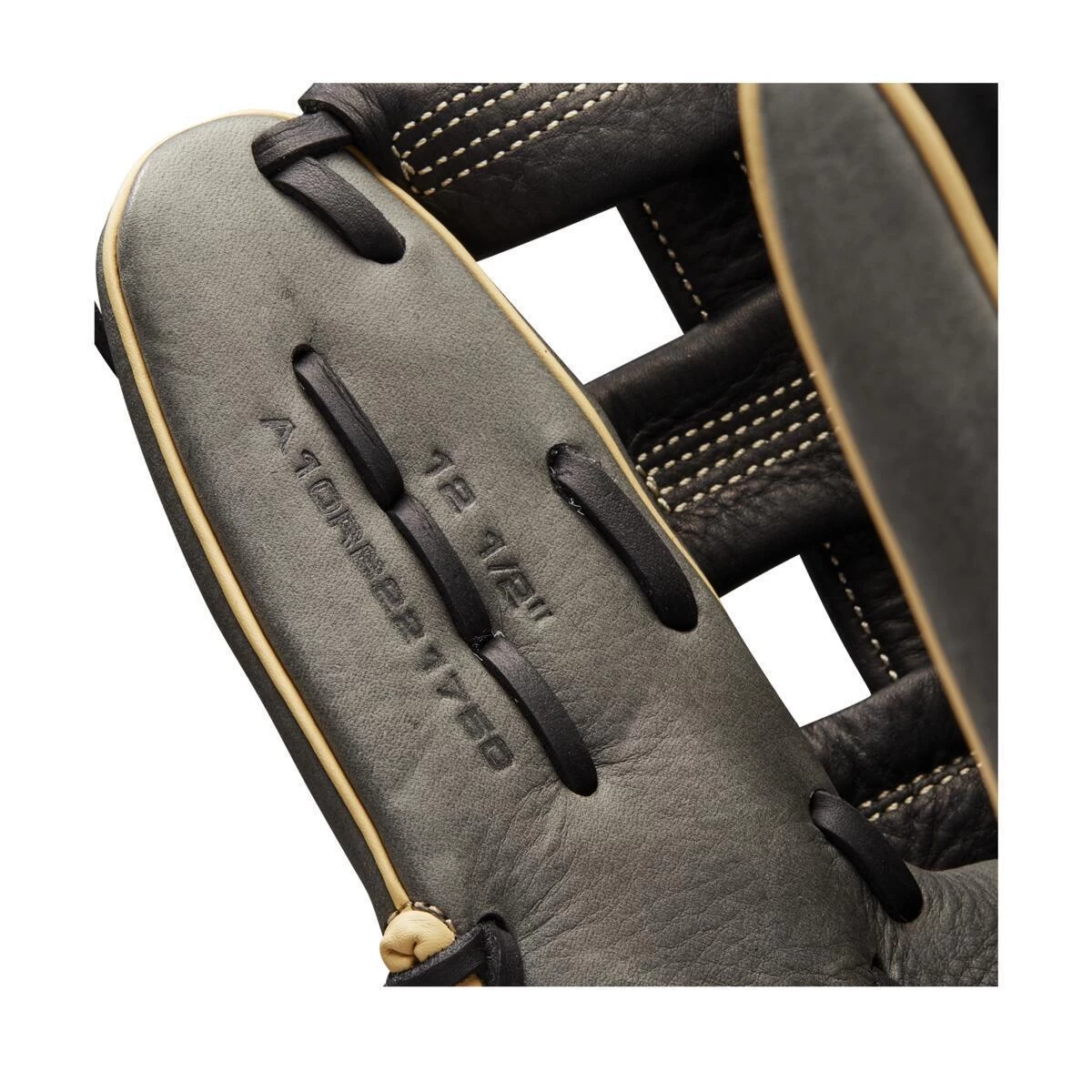 2022 Wilson A1000 1750 12.5" Outfield Baseball Glove: WTA10RB221750 8 2022 Wilson A1000 1750 12.5" Outfield Baseball Glove: WTA10RB221750 - Image 6