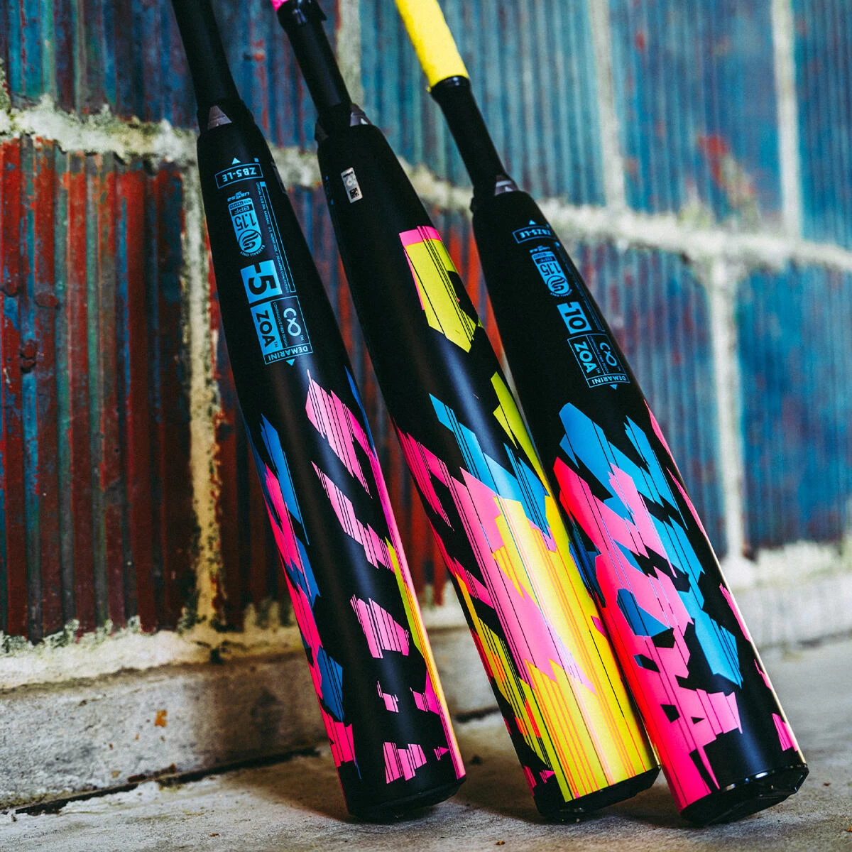2022 DeMarini Zoa Glitch (-10) USSSA Baseball Bat: WBD2355010 6 2022 DeMarini Zoa Glitch (-10) USSSA Baseball Bat: WBD2355010 - Image 4